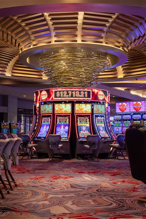 San Diego Casino with Over 2,000 Slot Machines.